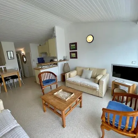 Lovely With Terrace In Cap Ferret